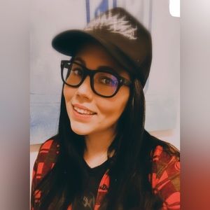 Meet your Posher, Wendeanna